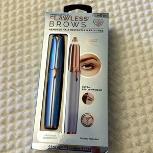 Flawless Brows eyebrow shaping tool